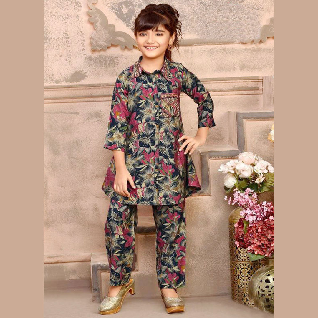 beautiful trending Dress Winter Friendly Kids Girls Co Ords Sets 1951